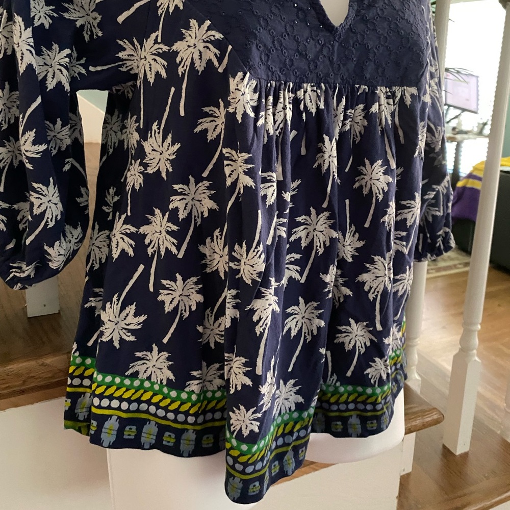 Chip & Pepper Embroidered Boho Print
Peasant Top, Size XS